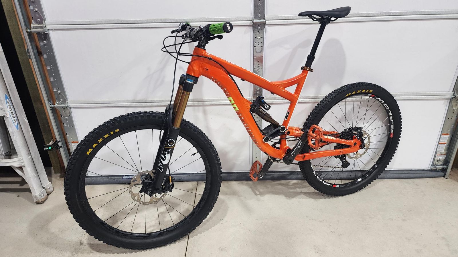 2015 Diamondback Mission Pro 27.5 Large Fox 160mm XT Brakes SRAM X01 1x11 Drivetrain