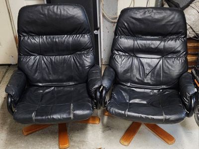 Reclining Swivel Chairs