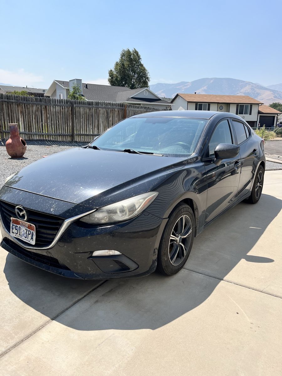 2014 Mazda Mazda3 i Sport