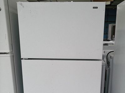 15 cf Refrigerator~28 Inch Wide~90 Day Guarantee
