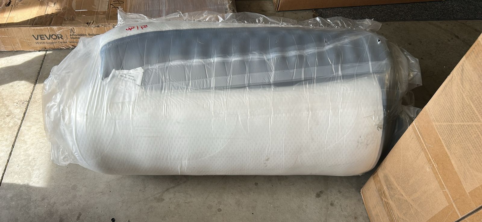 King Rolled Mattress in Plastic Packaging