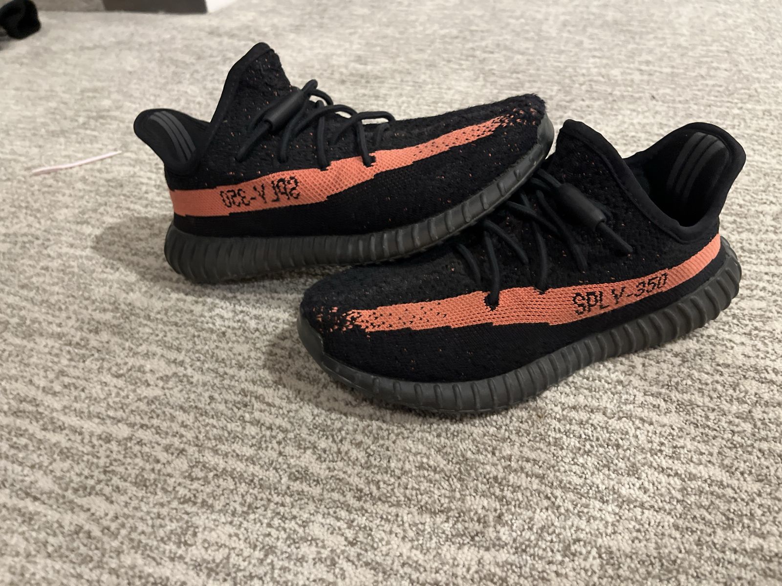 Yeezys  350s kids
