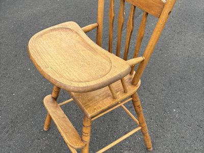 Antique wooden highchair, great display