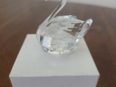 Vintage Swarovski Miniture Crystal Swan Figurine 7633-NR-050