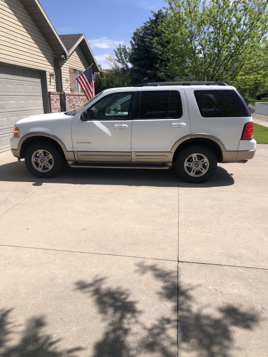 2002 Ford Explorer 