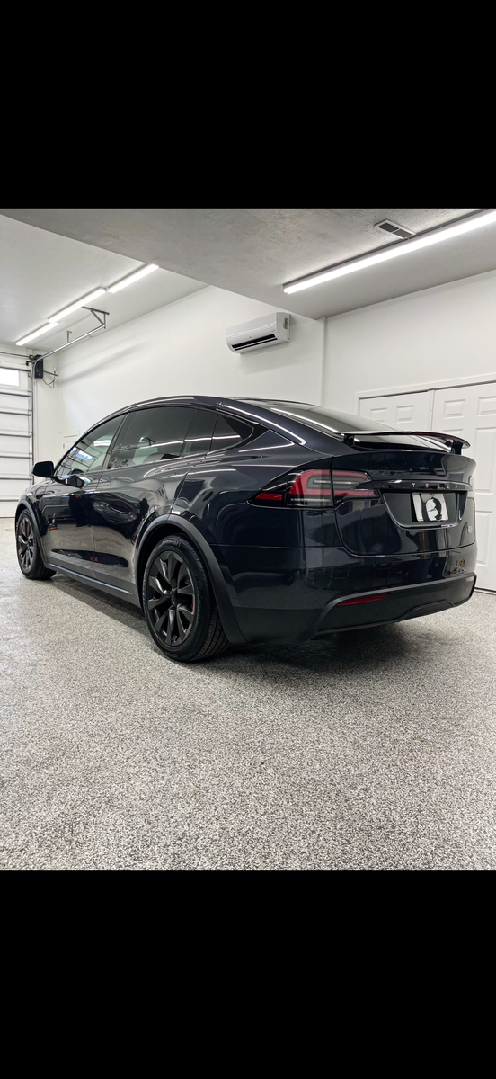 2024 Tesla Model X Plaid