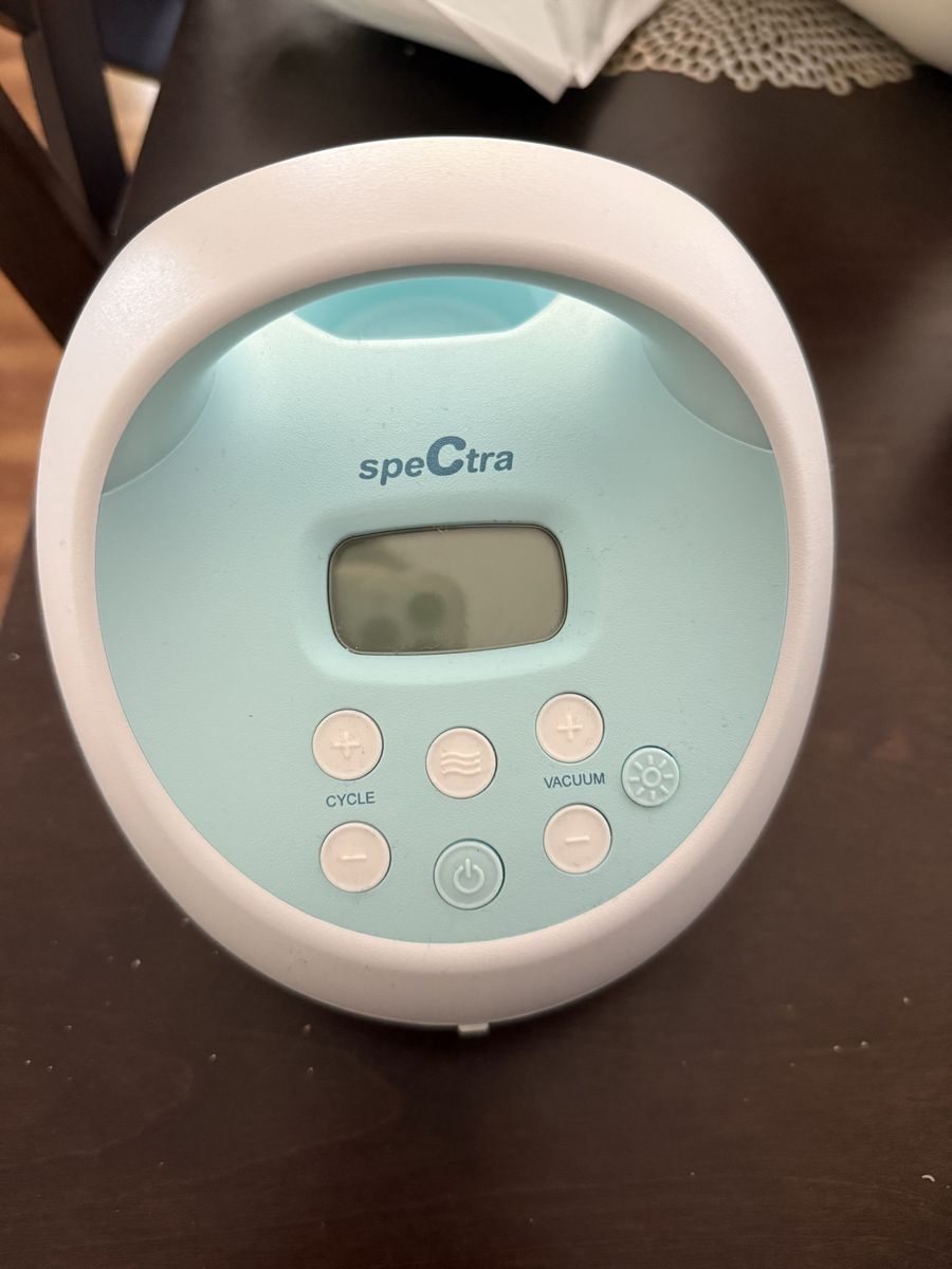 Breast pump Spectra S1 with night light