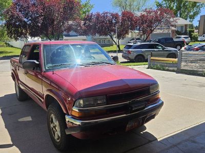 2001 Chevrolet S-10 LS