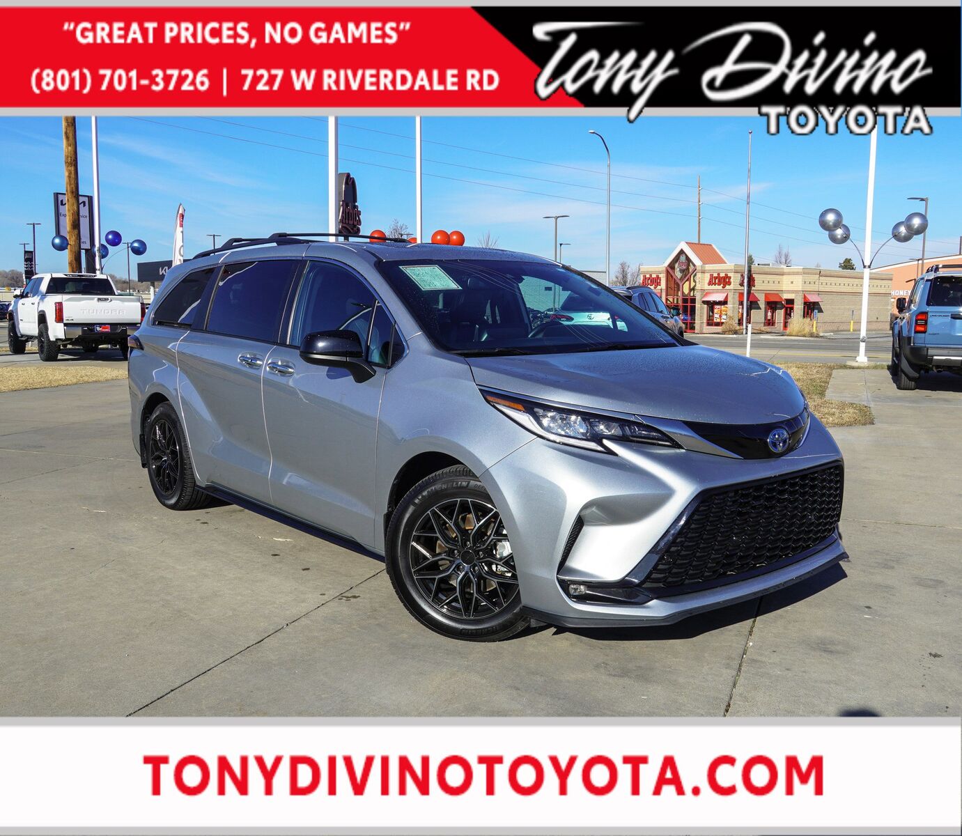 2022 Toyota Sienna XSE 7-Passenger