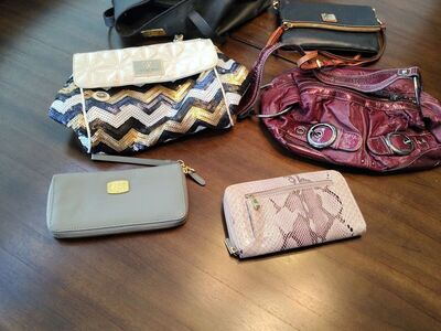 Wallets/purses/bag