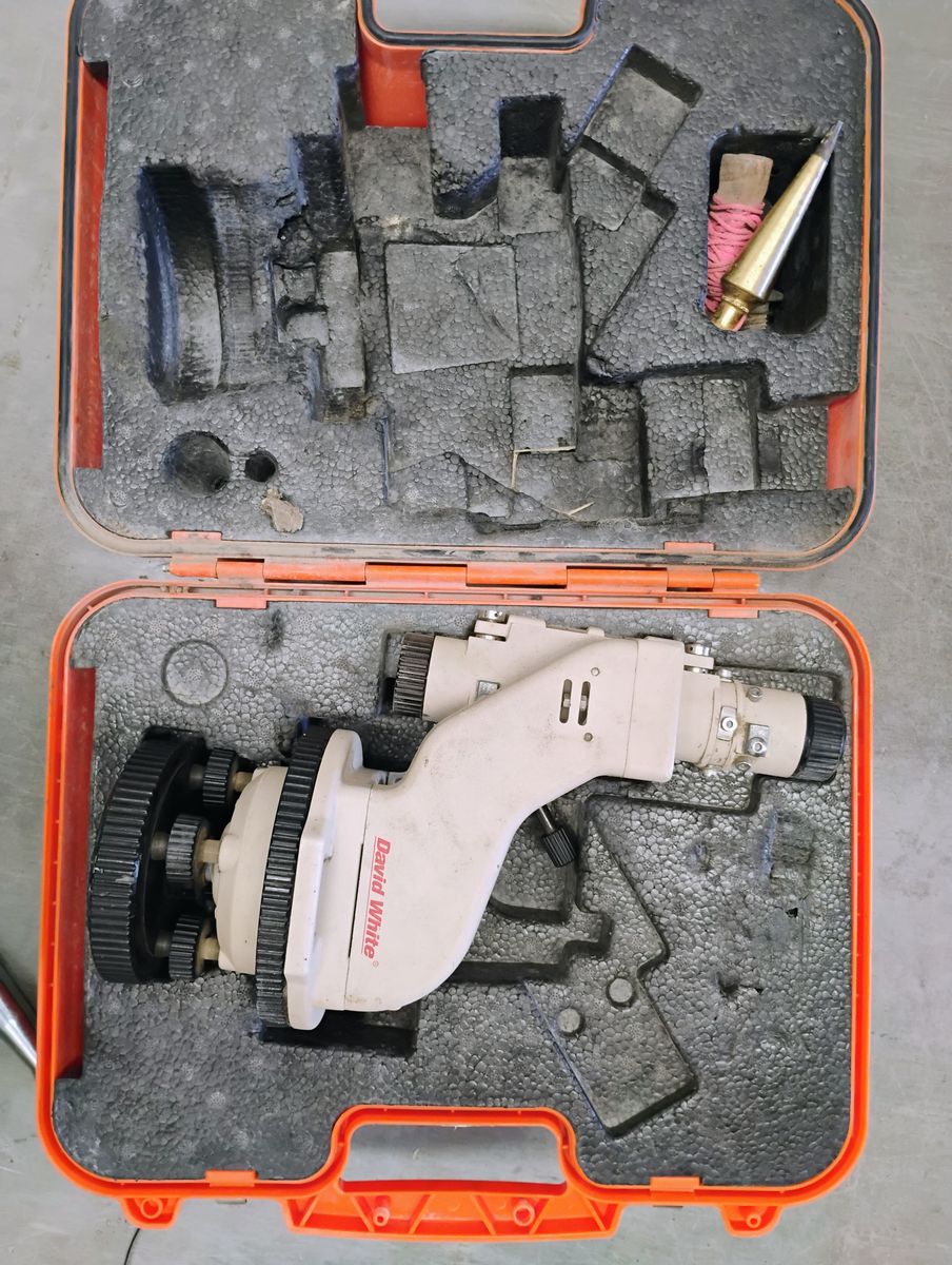 David White LT8-300LTULP 26x Universal Line Transit w/ Laser Plummet Surveying Instrument