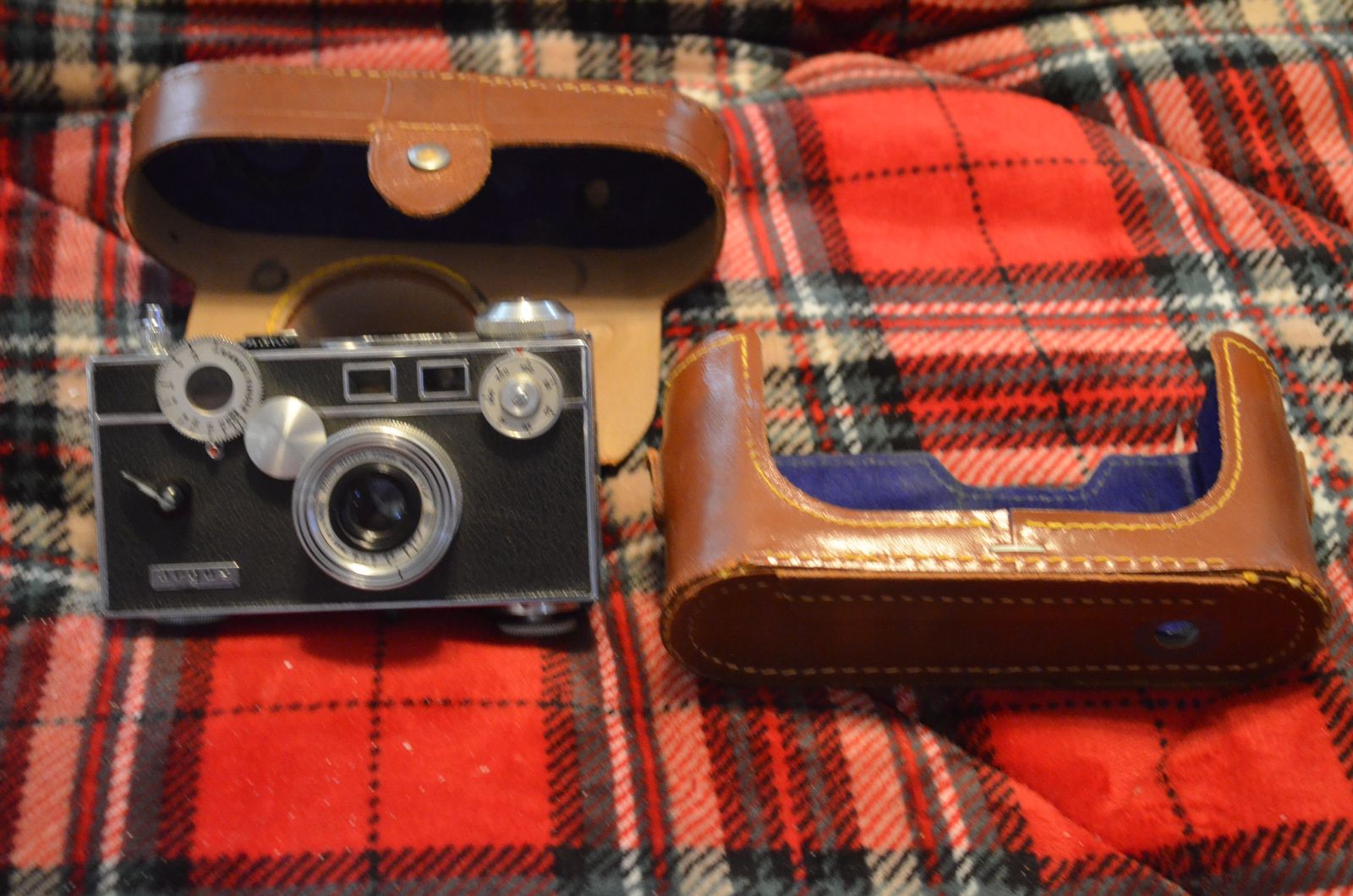 Vintage 35 mm Camera ARGUS C-3