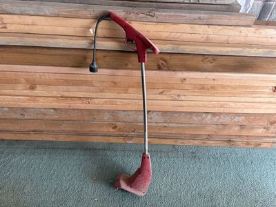 Electric string weed whacker