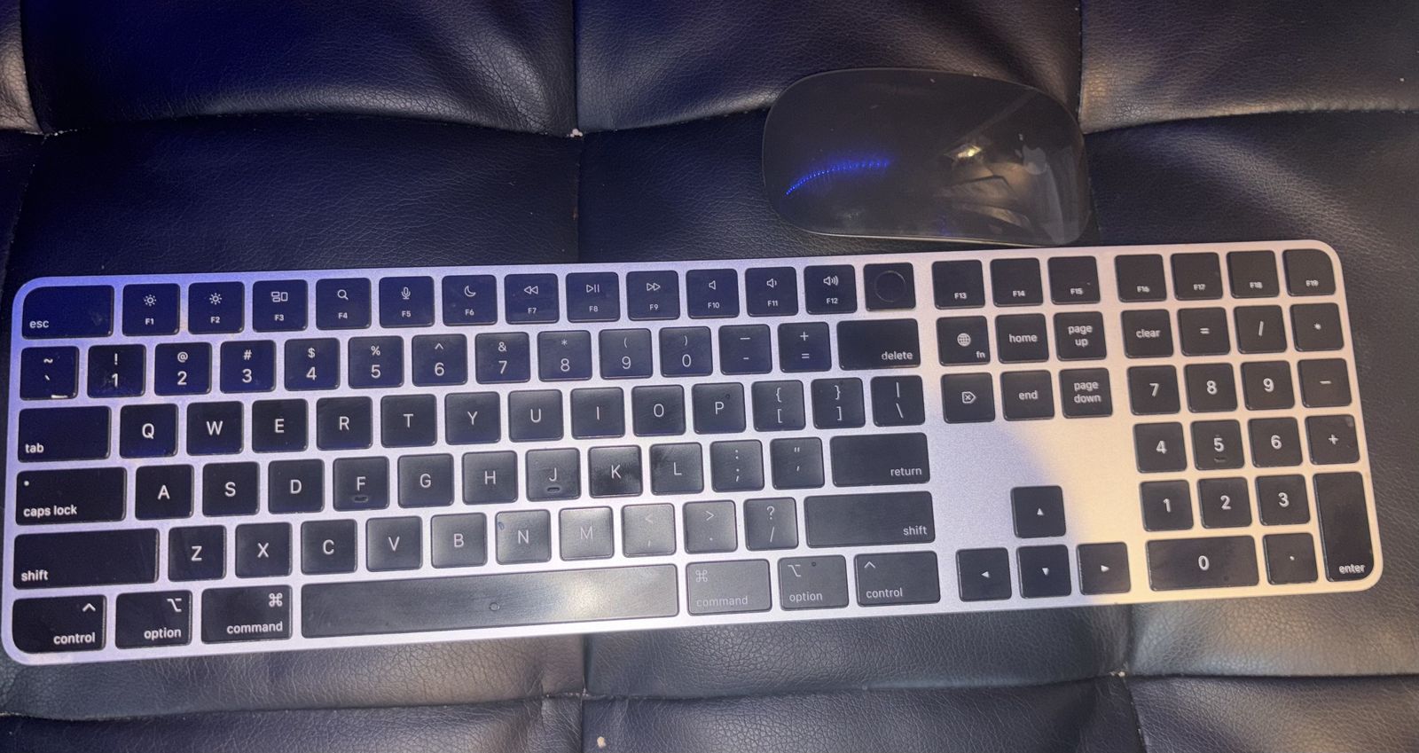 Apple keyboard and mouse