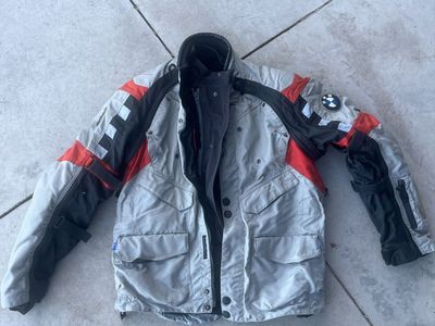 BMW Motorrad Rallye Jacket – Size 52 (EU L / US Large)