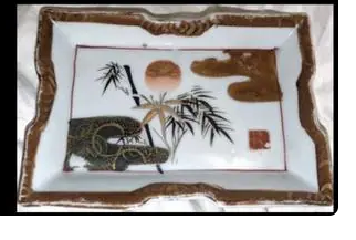 Antique Vintage Mid Century Japanese Porcelain Ash Tray or Dish Home Decor 5x7