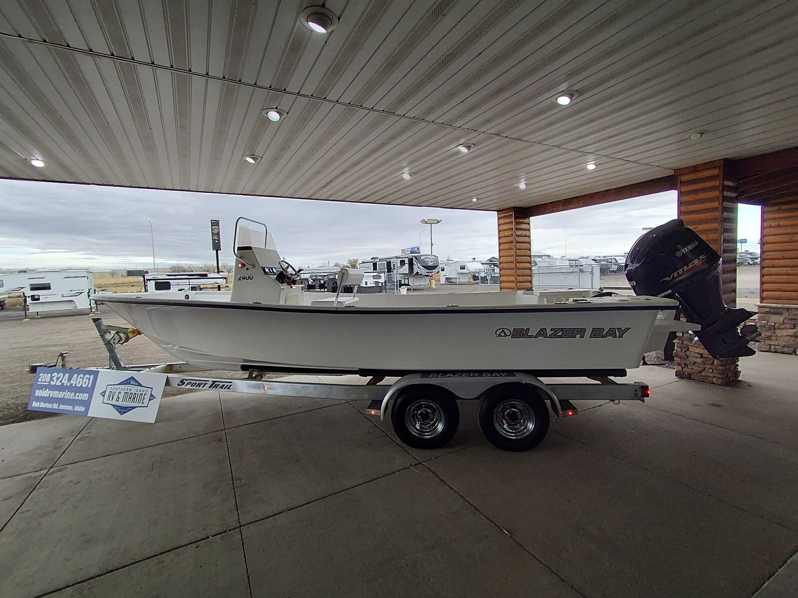 2019 BLAZER BAY STRIPER 2400