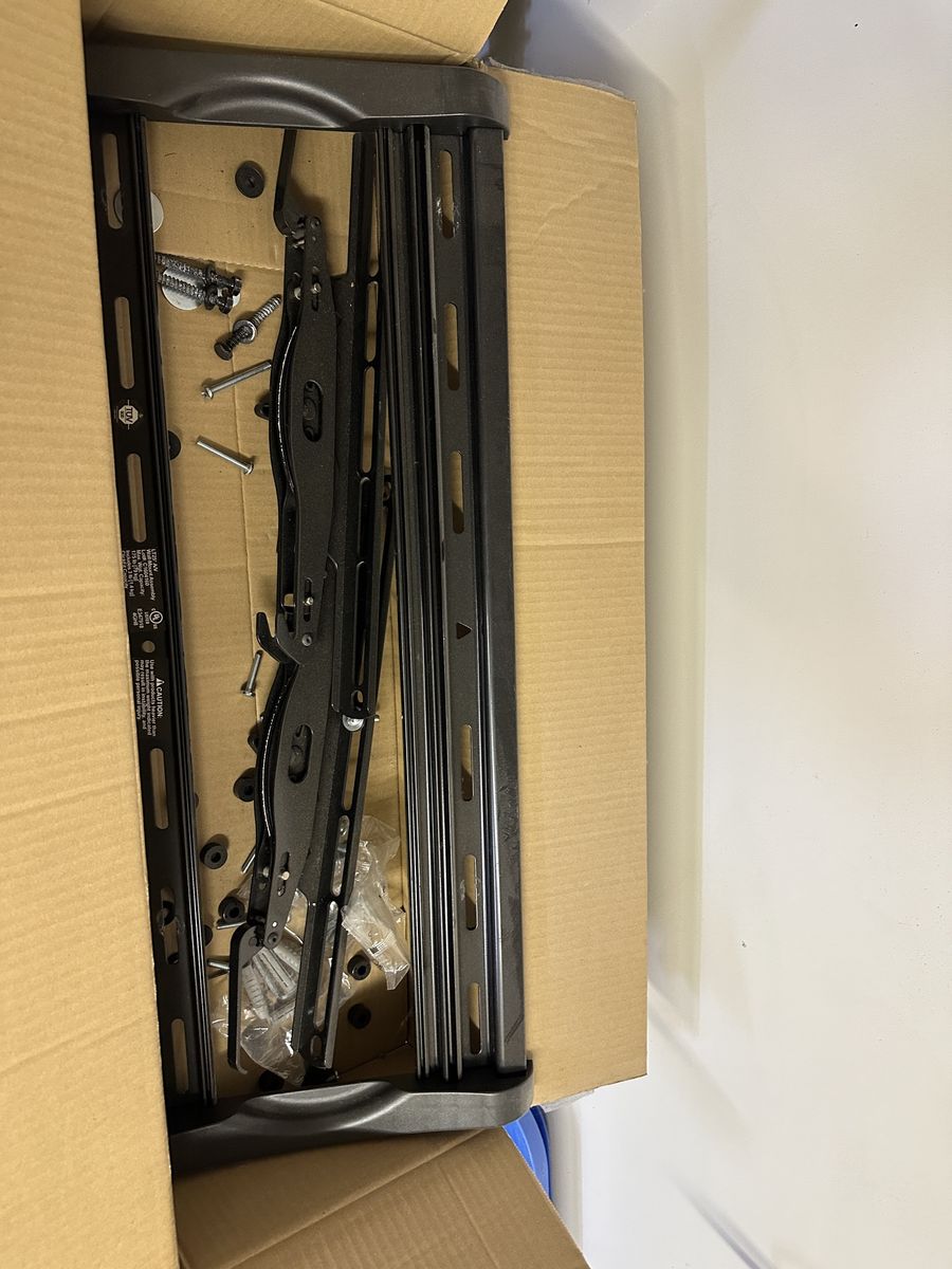 Flat Panel TV flush mount, works for at least 85 inch TV