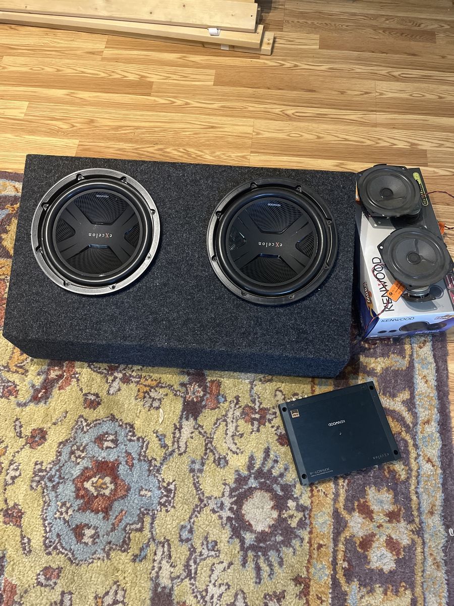 Kenwood Excelon 10" subs + amp!