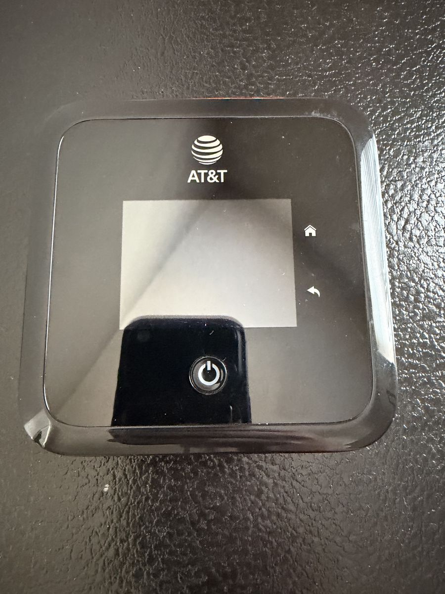 Netgear Nighthawk MR5100 5G Mobile Hotspot