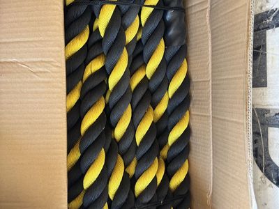 Yellow battle rope