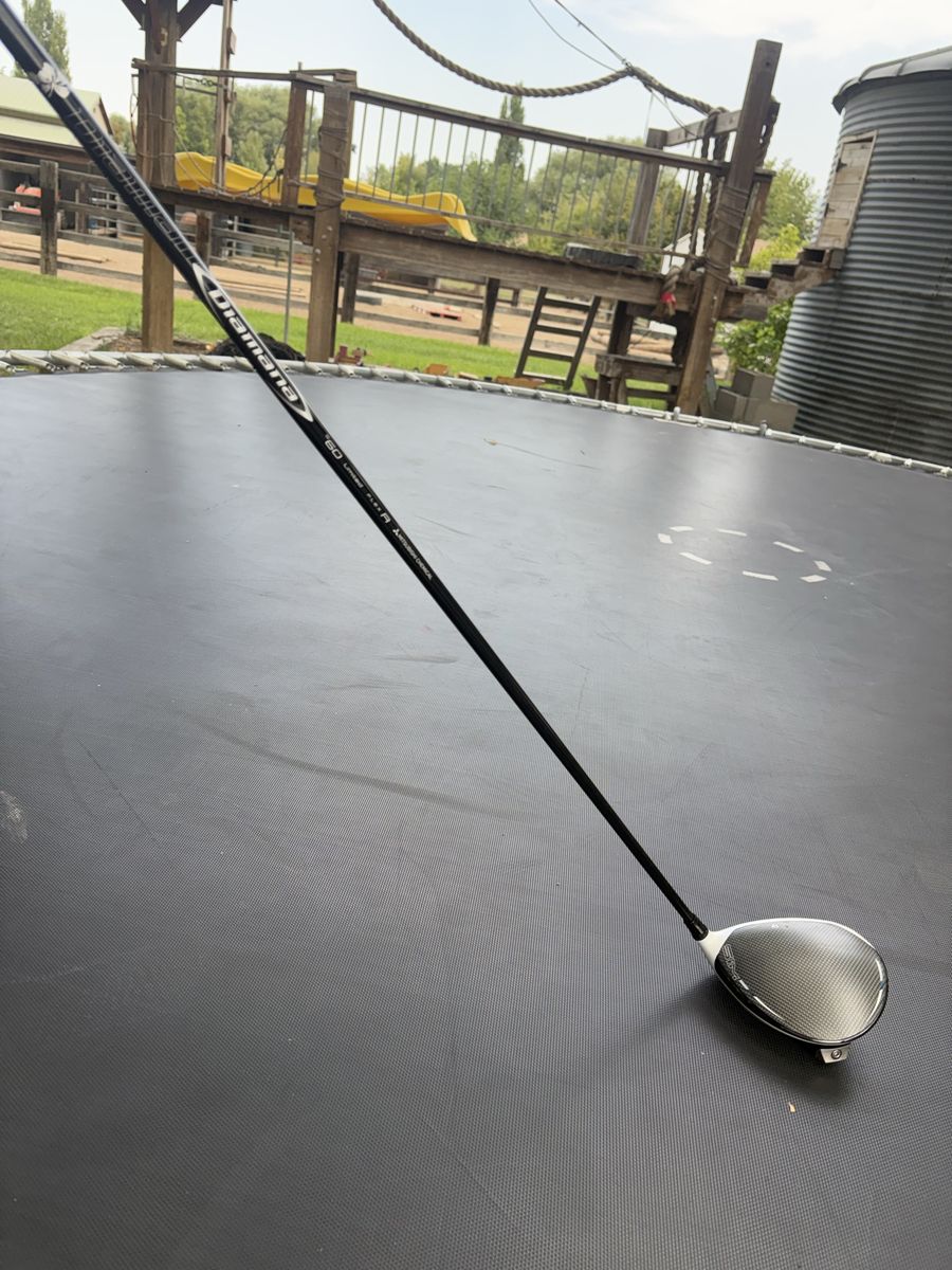 Taylormade SIM Golf Driver