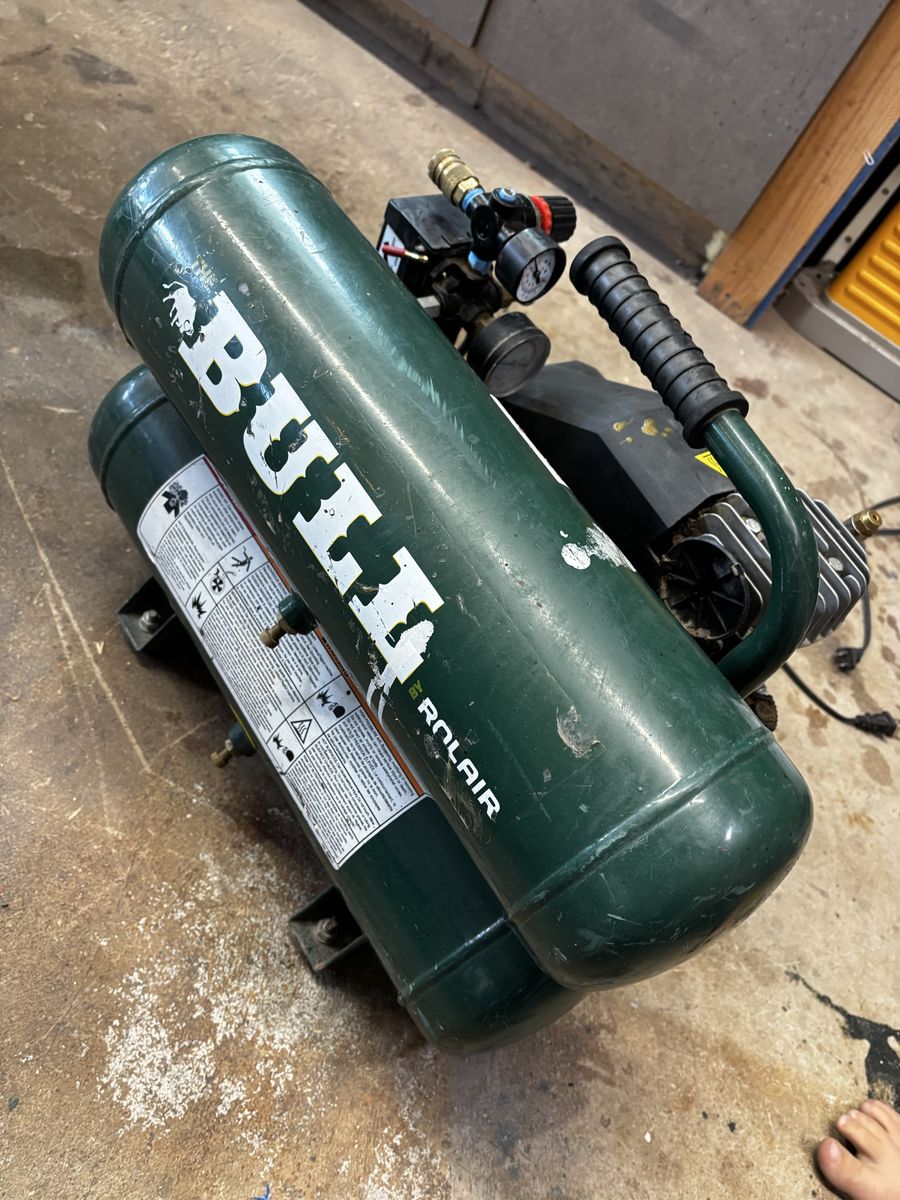 Rolair Bull Air Compressor