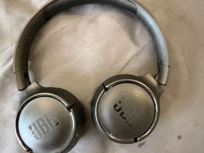 JBL on ear headphones
