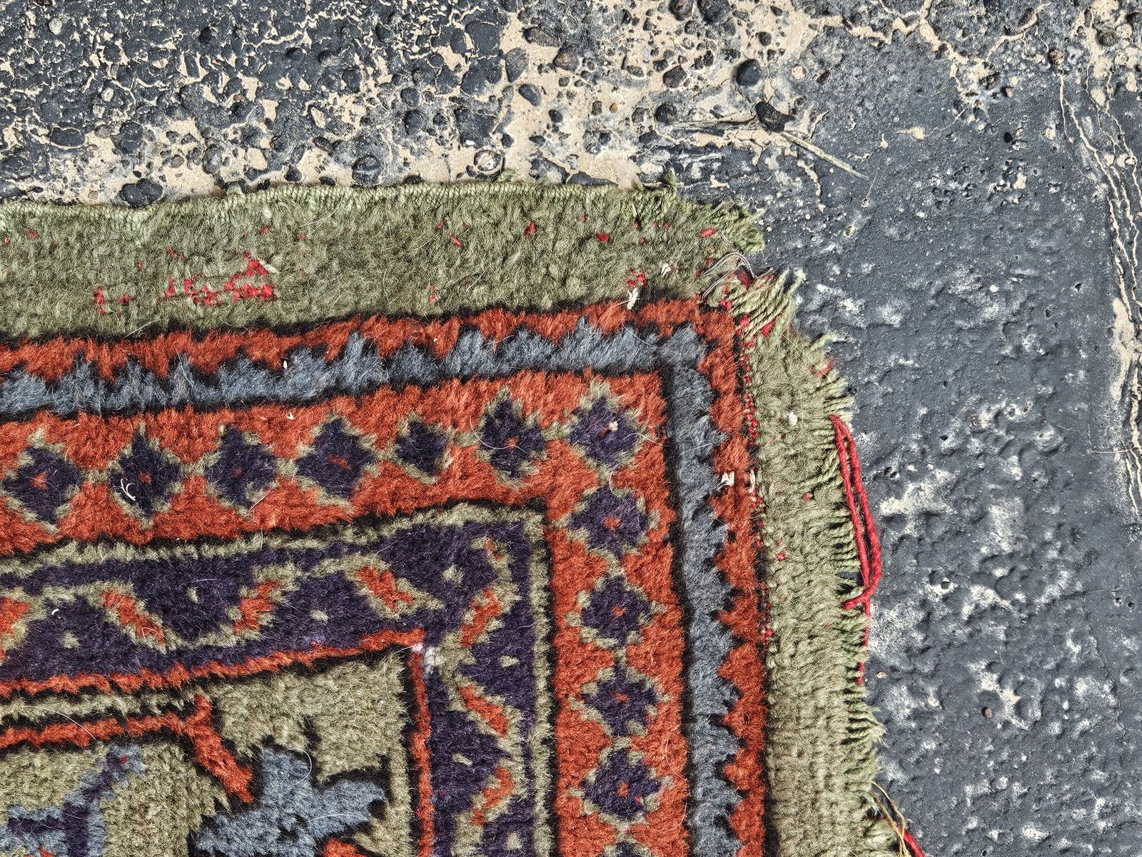 Main image 4