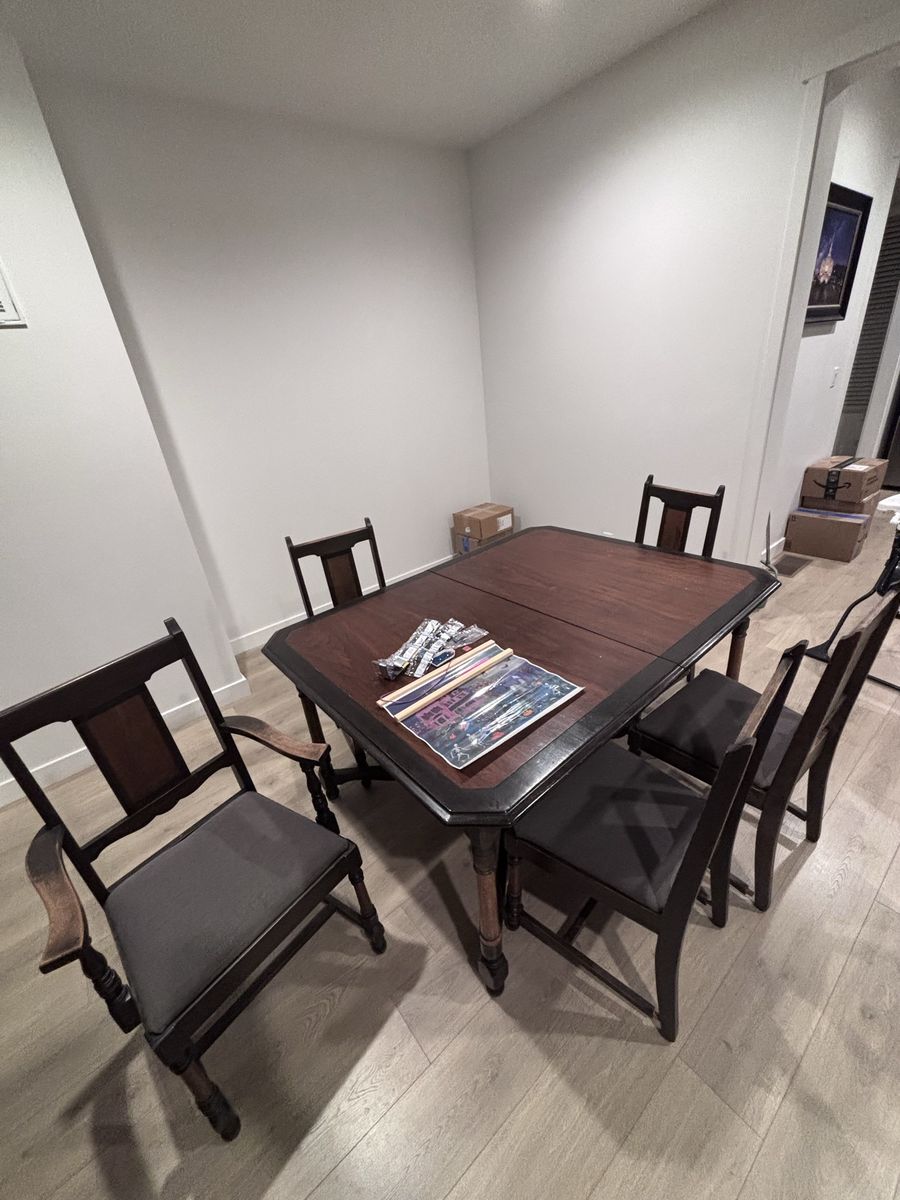 Kitchen Table
