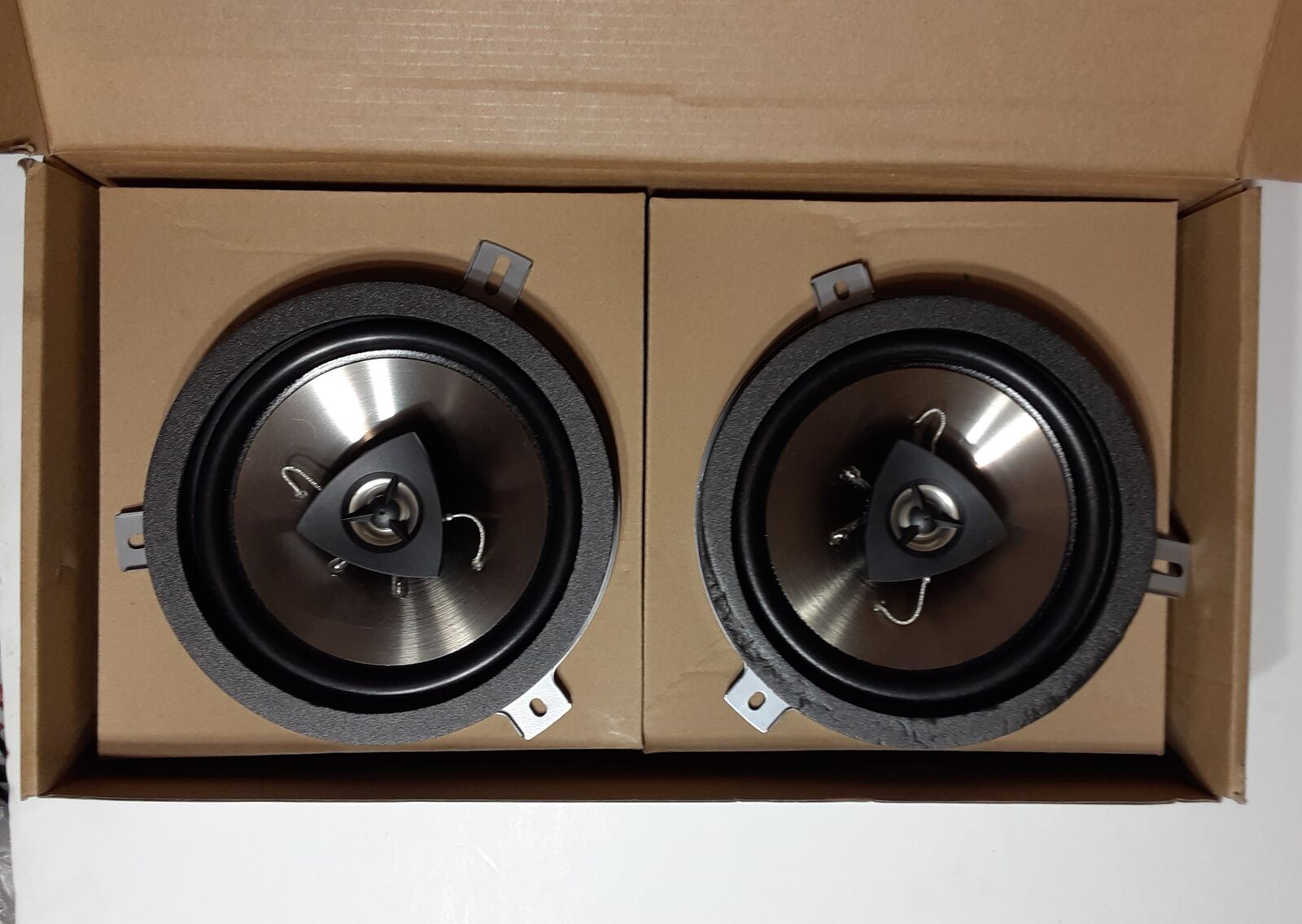 New 150 Watts - 6.5 inch 2-Channel Kicker Car Speakers Upgrade Set of 2 - for Chrysler, Jeep and  Dodge Vehicles