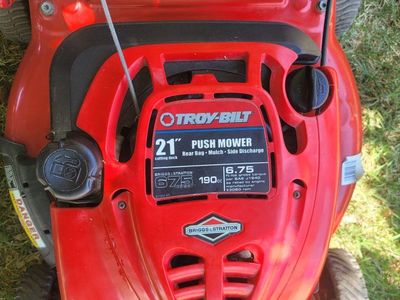 Troy-Bilt 21" Push Mower w/ Briggs & Stratton 190cc Engine, Rear Bag, Mulch, Side Discharge