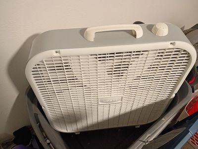 Lasko 20" 3-Speed Box Fan with Carry Handle - White/Grey