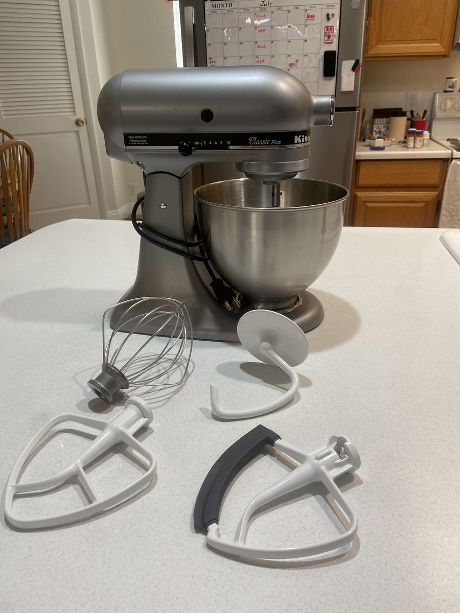 KitchenAide Classic Plus Stand Mixer