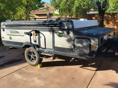 2021 Rockwood 1910ESP Camper /w Extras