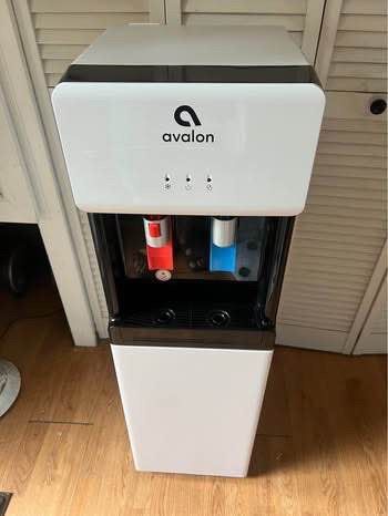 Water Dispenser