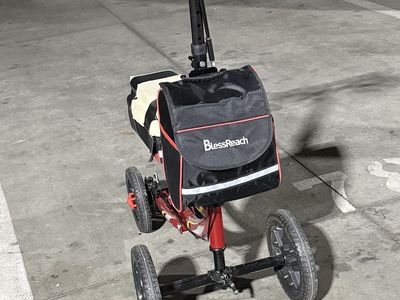 Knee scooter