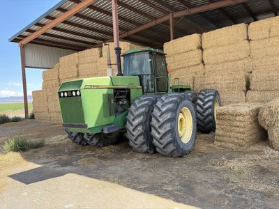 John Deere 8870