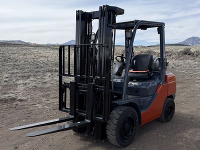 Toyota Forklifts 6,000lbs. capacity