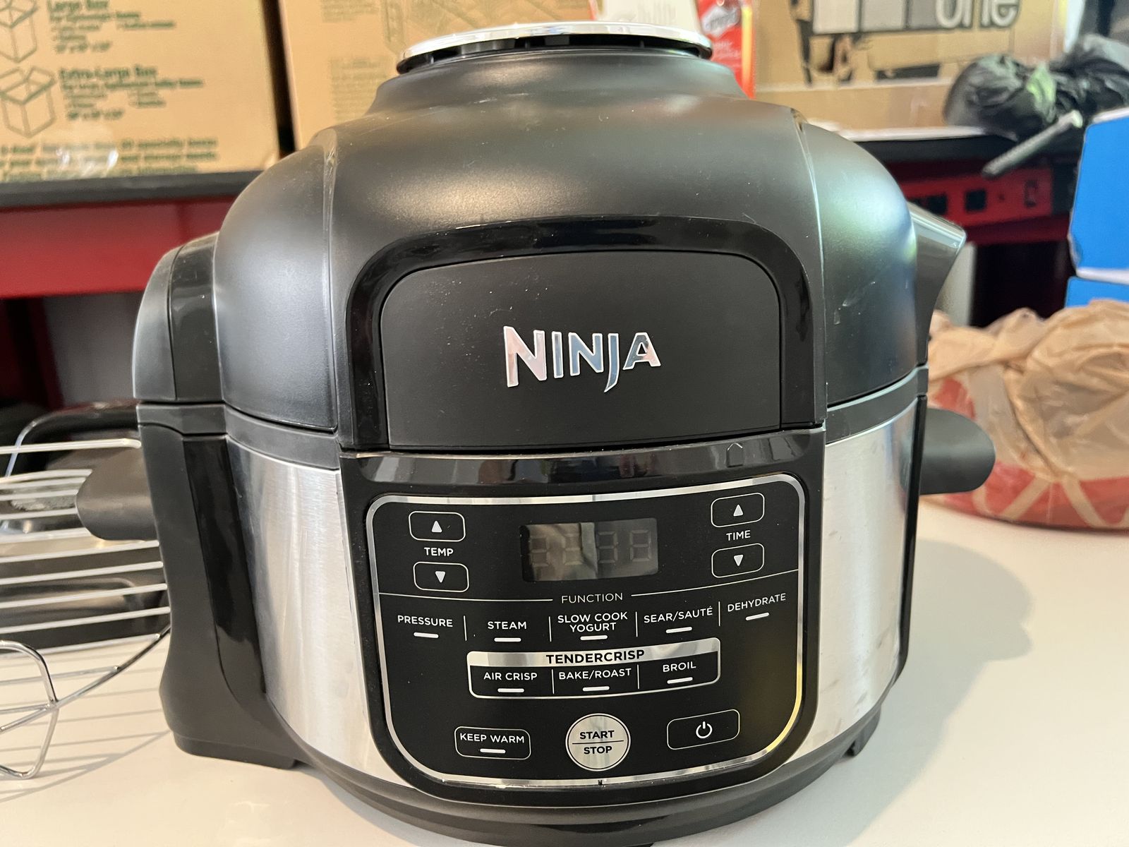 Ninja Foodi 10 in 1 5 qt air fryer and pressure cooker.