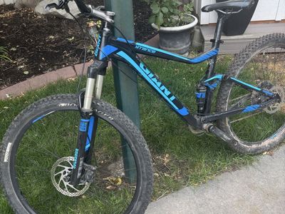 Bike parts- broken frame. Giant Stance Mountain Bike - 27.5" Wheels