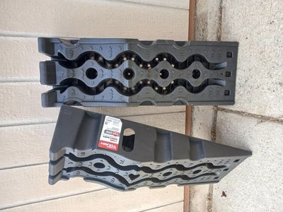 New 12,000 LB Tire Ramps