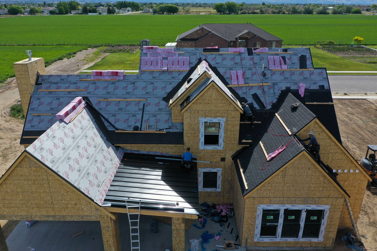 Vinyl Siding | Siding Repair | Siding Replacement | Exterior Siding Contractor | Juan's Roofing and Construction