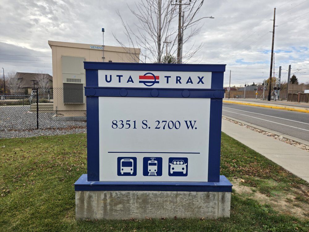 Master furnished ROOM+big bathroom in West Jordan.