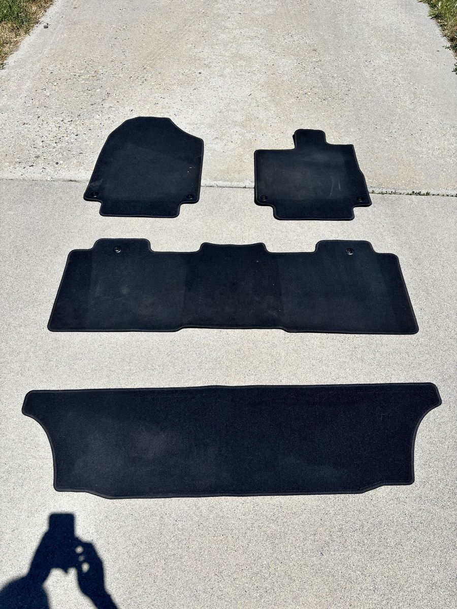 Honda Odyssey Carpet Floor Mats OEM