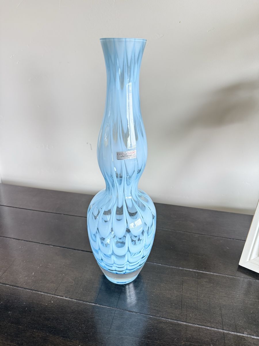 Stunning 14 inch Waterford Crystal Vase