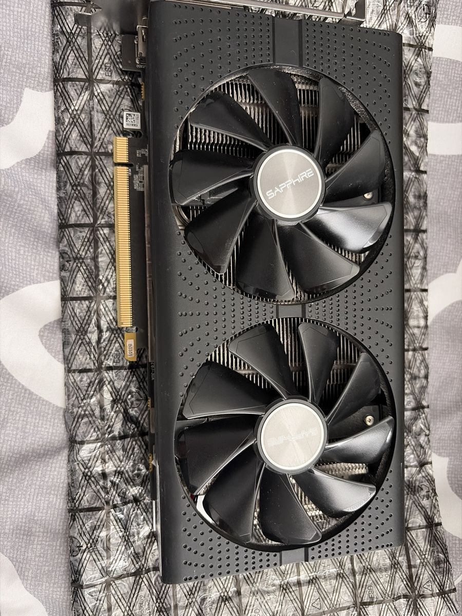 Radeon Sapphire RX 580 8gb gpu