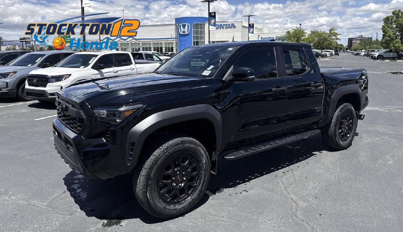 2024 Toyota Tacoma TRD Off-Road