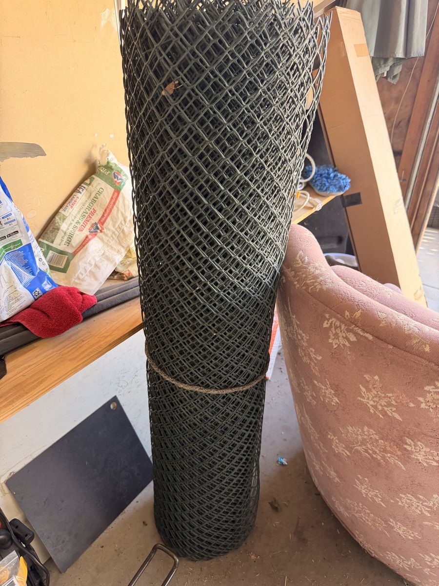 Green Plastic Garden Fence Mesh Roll