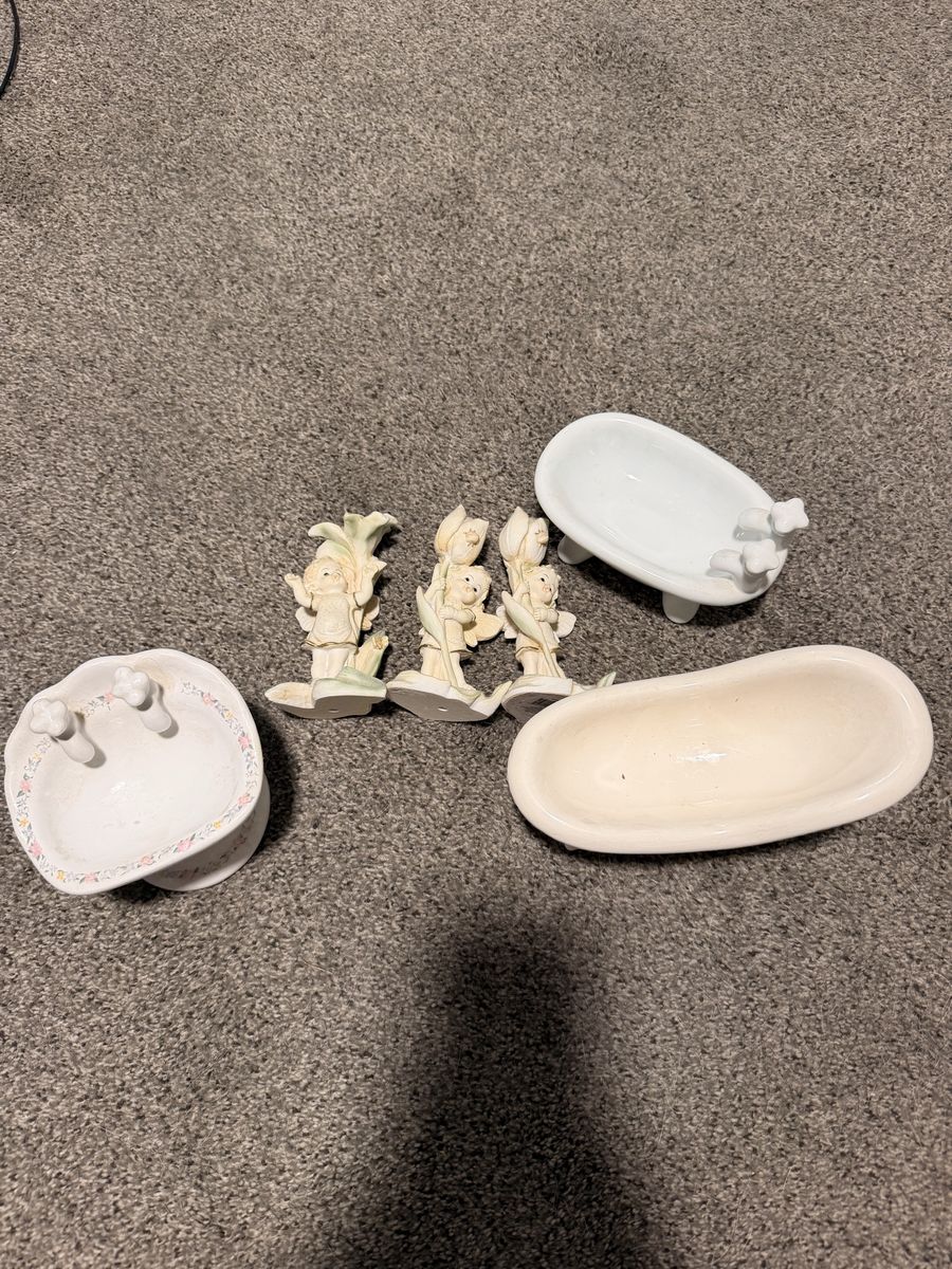 Vintage Bathroom Decor Lot: 2 Miniature Tubs, Basin, & 3 Cherub Figurines - White Ceramic/Porcelain